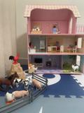 video thumbnail (2)