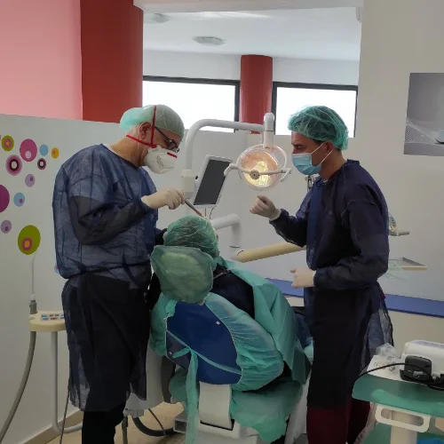 Lyro Dental Clinic - Στοματολογική Κλινική Στοματολόγος | doctoranytime