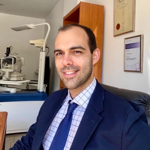 Dr Άγγελος Ταπανλής Ophthalmologist: Book an online appointment