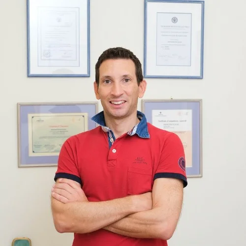 Ilias Papastratis Physiotherapist: Book an online appointment