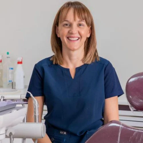 Eleutheria  Tzarntaa Dentist: Book an online appointment