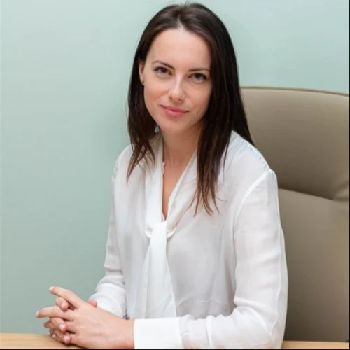 Dr Περσεφόνη Κούρτη Pediatric ophthalmologist: Book an online appointment