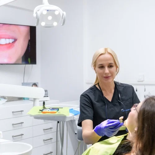 Dr Teodora   Dumitriu Dentist: Book an online appointment