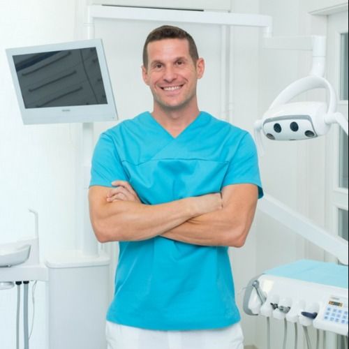 Dr Δημήτριος Κωνσταντάκης Dentist: Book an online appointment