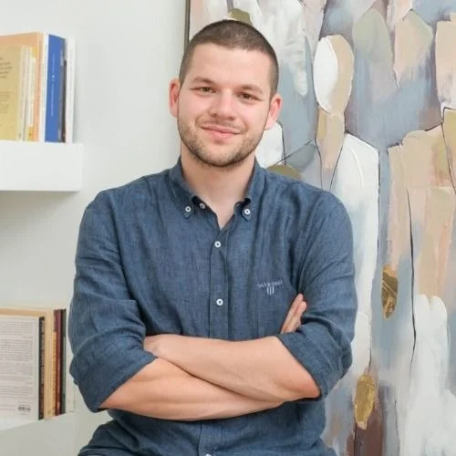 Dr Γιώργος Ρωσσώνης Psychotherapist: Book an online appointment