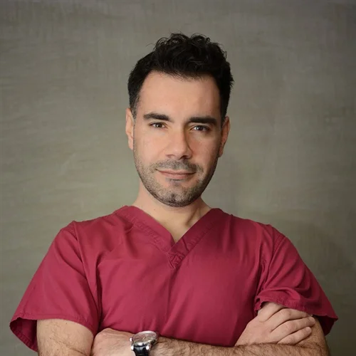 Eyaggelos Lampros Plastic surgeon: Book an online appointment