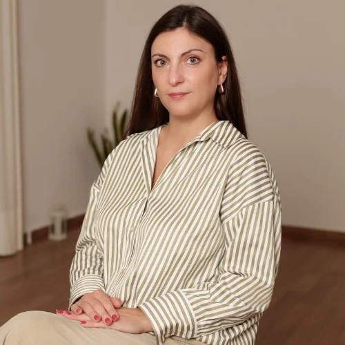 Κωνσταντίνα Αϊβάζογλου Mental Health Counselor: Book an online appointment