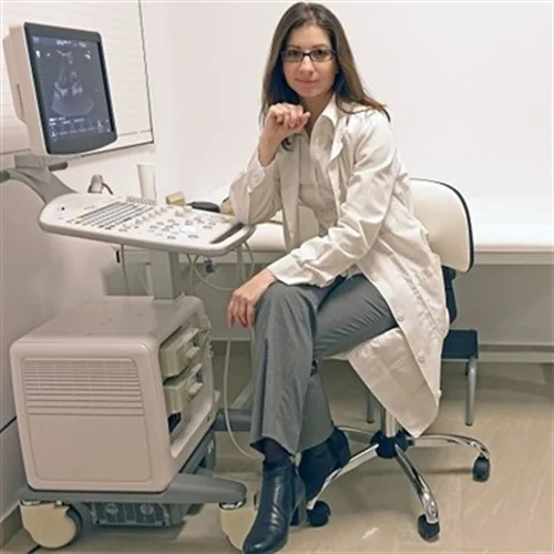 Eirini Tzoura Nephrologist: Book an online appointment