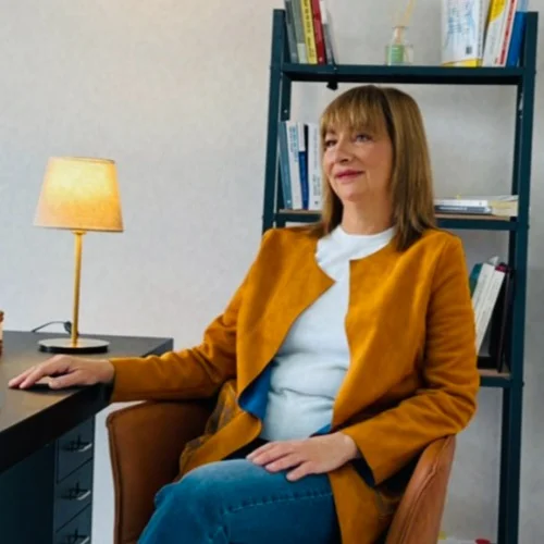 Θεοδώρα Δημοπούλου Ψυχοθεραπεύτρια: Book an online appointment