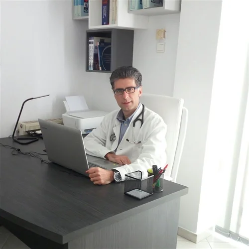 Alessio Antonucci Internist: Book an online appointment