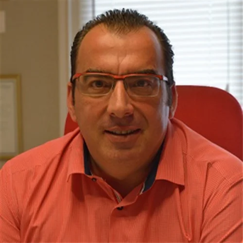 Ioannis Vasilopoulos  Internist: Book an online appointment