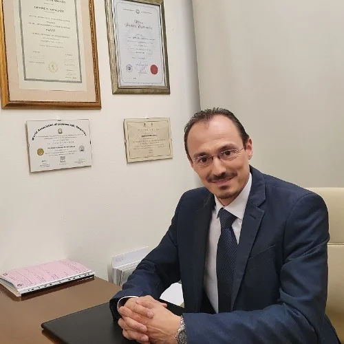 Ioannis Karaiskos General surgeon: Book an online appointment