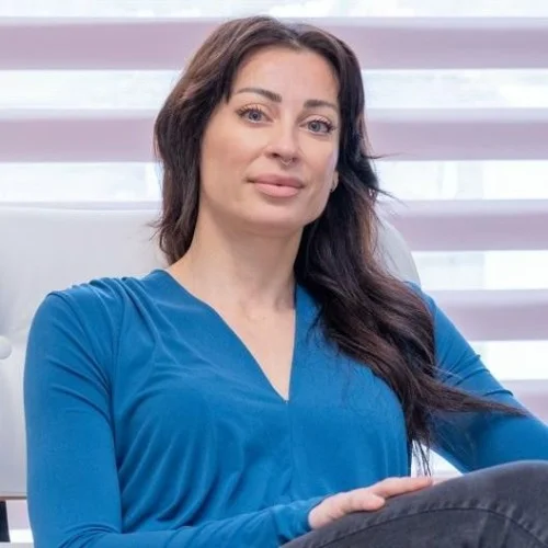 Εμμέλεια Σχίζα Ψυχοθεραπεύτρια Σωματικής Ραϊχικής Προσέγγισης: Book an online appointment