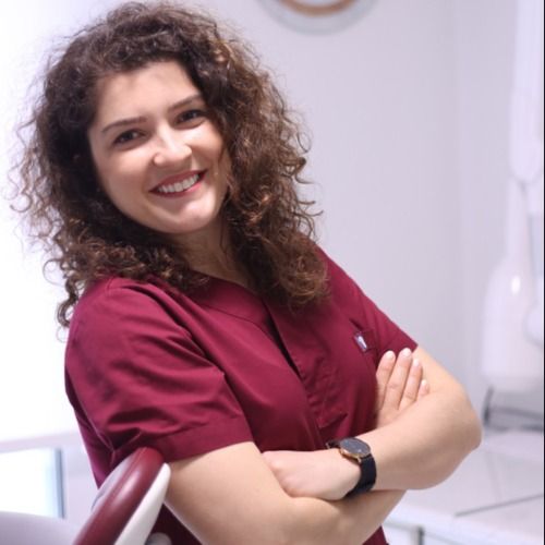 Νταλαμπέκου Ελένη Στρατιωτικός Οδοντίατρος | doctoranytime