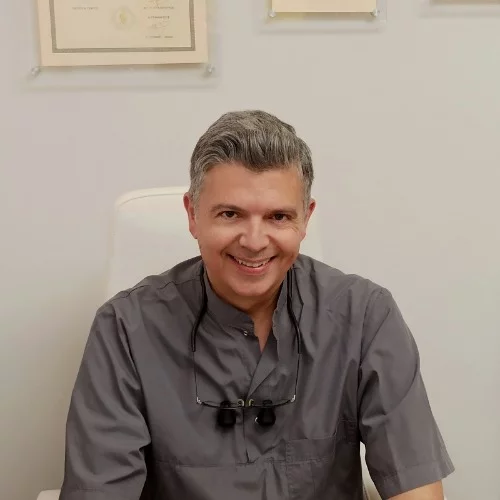 Panagiotis Alevras Dentist: Book an online appointment