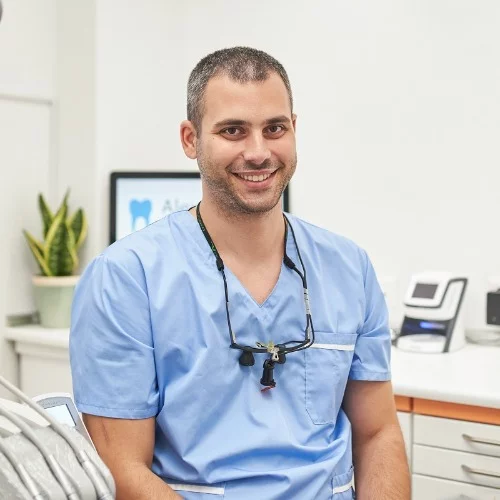 Alexandridis  dentalcare Dentist: Book an online appointment