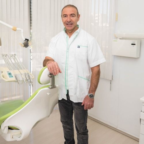 Γκάτζουλας Δημήτριος Οδοντίατρος | doctoranytime