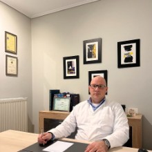 Dr Εμμανουήλ Ιεραπετριτάκης General surgeon: Book an online appointment