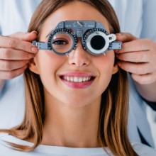 Dr Ειμαρμένη Τζανετάκου Ophthalmologist: Book an online appointment