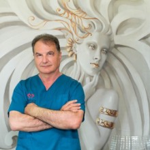 Παναγιώτης  Μάνταλος Plastic surgeon: Book an online appointment