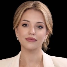 Δανάτσα Δάφνη