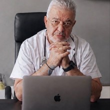 Πελιβανίδης Δημοσθένης