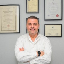 Dr Χρήστος Μπούτρης Otolaryngologist (ENT): Book an online appointment