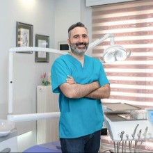 Bright & White - Αλέξανδρος Μπακατσιάς & Συνεργάτες