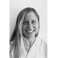 Kiss and Smile Digital Dental Clinic Κριτσωτάκη Μαρία Ειρήνη & Συνεργάτες DDS, MSc