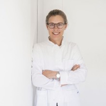 Dr.Sonne Carolin