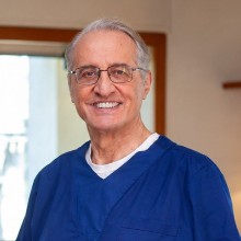 Sourmelis Achilleas - Dental Center Smile Ahead DDS, OMS