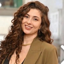 Κομνηνου Εύη