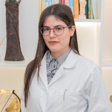 Λύκουρα Χρύσα