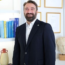 Ντουνιαδάκης Ελευθέριος MD, PhD