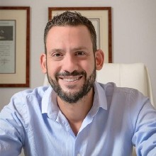 Πρωτόπαπας  Γιαννούλης MD