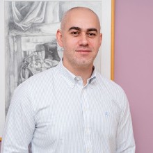 Ανουά Νικόλαος MD