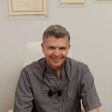 Panagiotis Alevras Dentist: Book an online appointment
