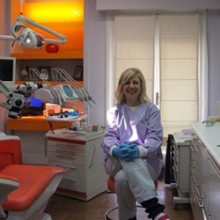 Ανέστη Ουρανία Οδοντίατρος-Ενδοδοντολόγος | doctoranytime