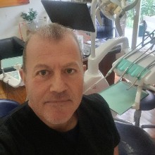 Λάζαρος Καραβιάς Dentist: Book an online appointment